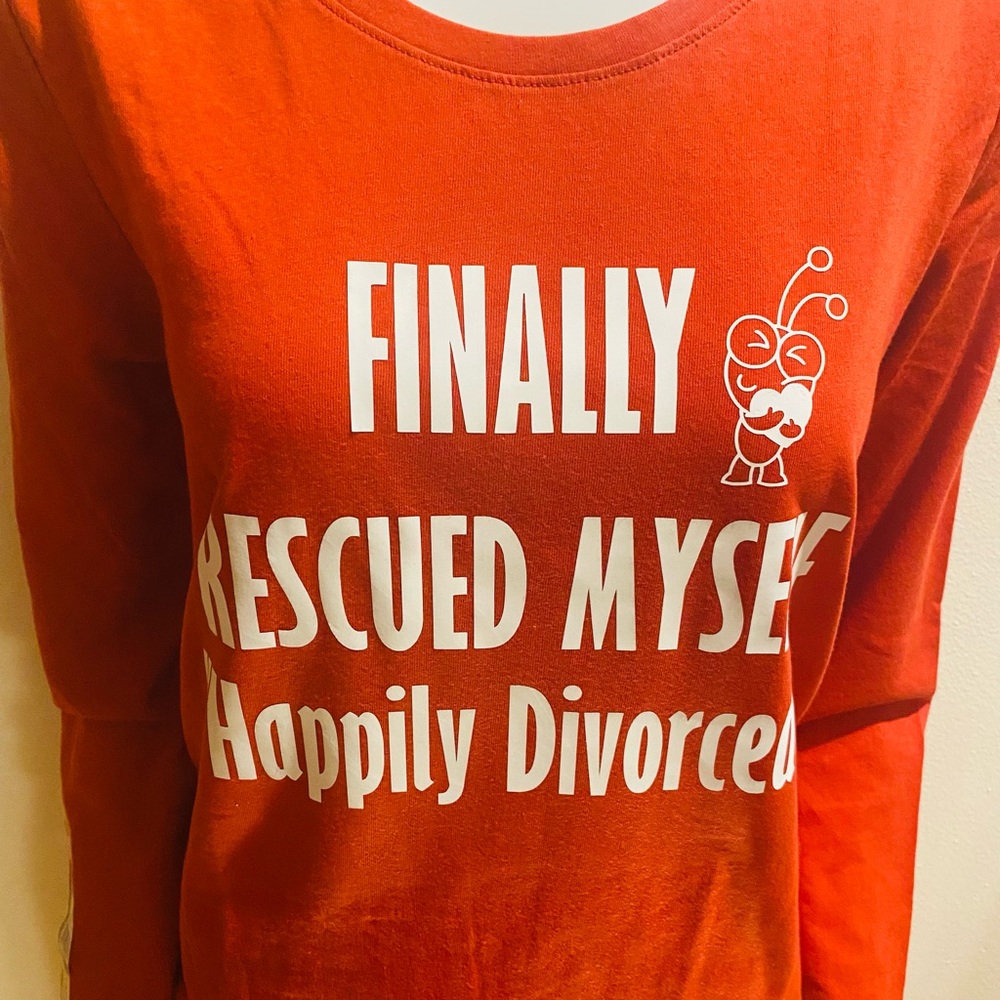Women Size 2XL Graphic Tee
